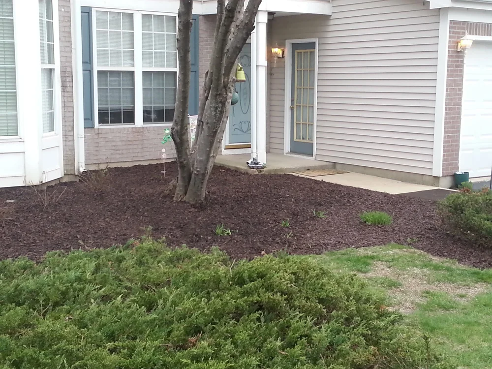 Bark-Brown-Rubber-Mulch